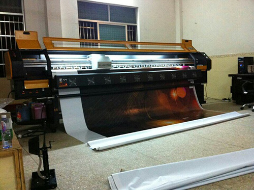 教您使用噴繪機(jī)開(kāi)機(jī)和關(guān)機(jī)正確操作方法