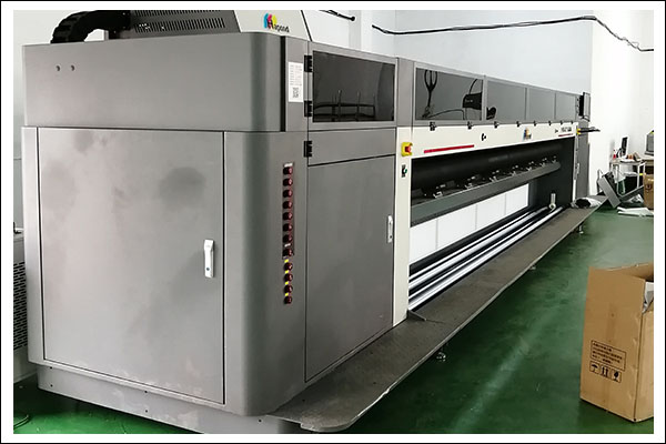 uv卷材機(jī).jpg